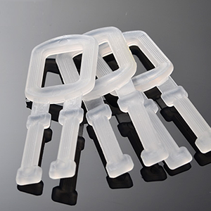 定做PP環(huán)保塑料打包扣 塑料手拉扣 手工打包帶用塑料扣